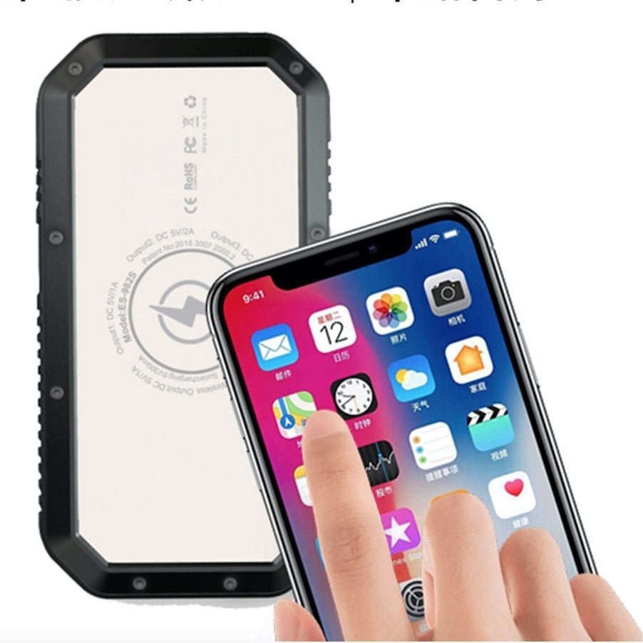 Wirelsess solar powerbank phone accessories torch - AGB LuxeDrop